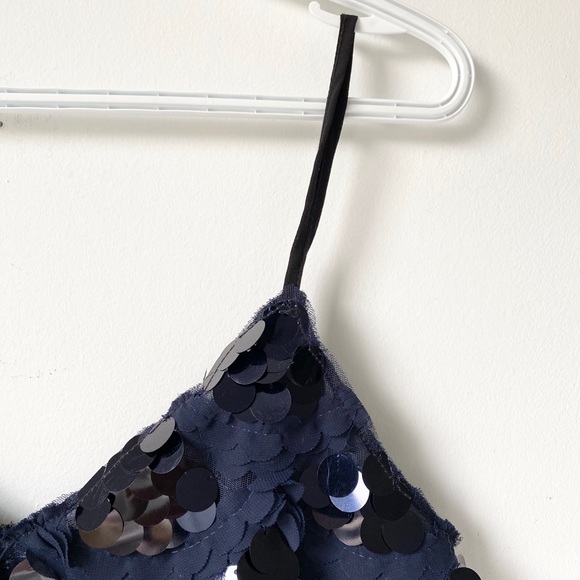 2/$20 Zara sequin and lace navy blue crop top - Picture 5 of 9